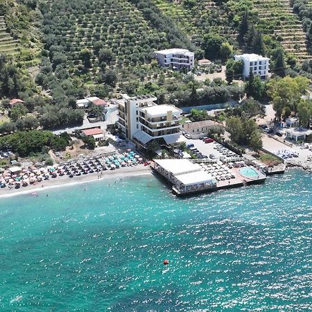Paradise Beach Hotel Radhime Bagian luar foto