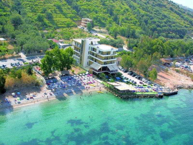 Paradise Beach Hotel Radhime Bagian luar foto
